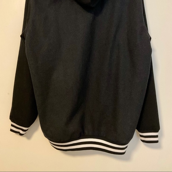 Harry Potter Hufflepuff Logo Hooded Varsity Wool Blend Jacket - Picture 7 of 12